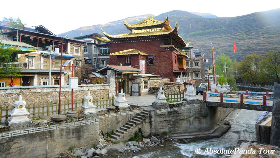 Zhuokeji Official Chieftain Village